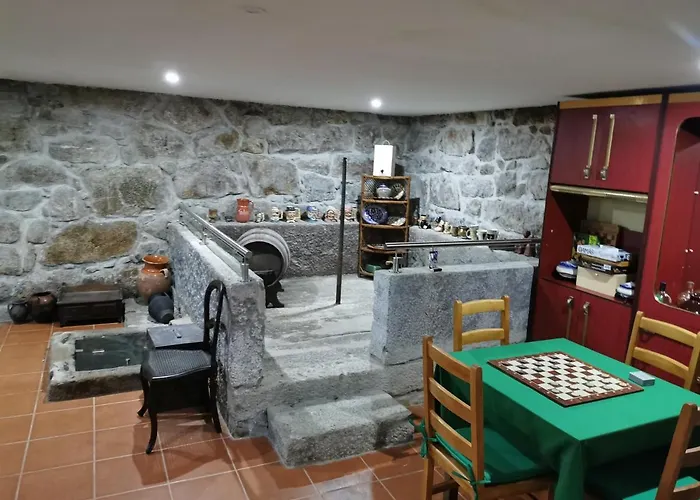 Гостевой дом Isabel Do Couto - Casa De Charme Каштру-Дайри